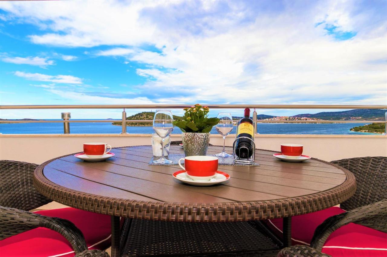 Apartment Dora Ražanj Kültér fotó