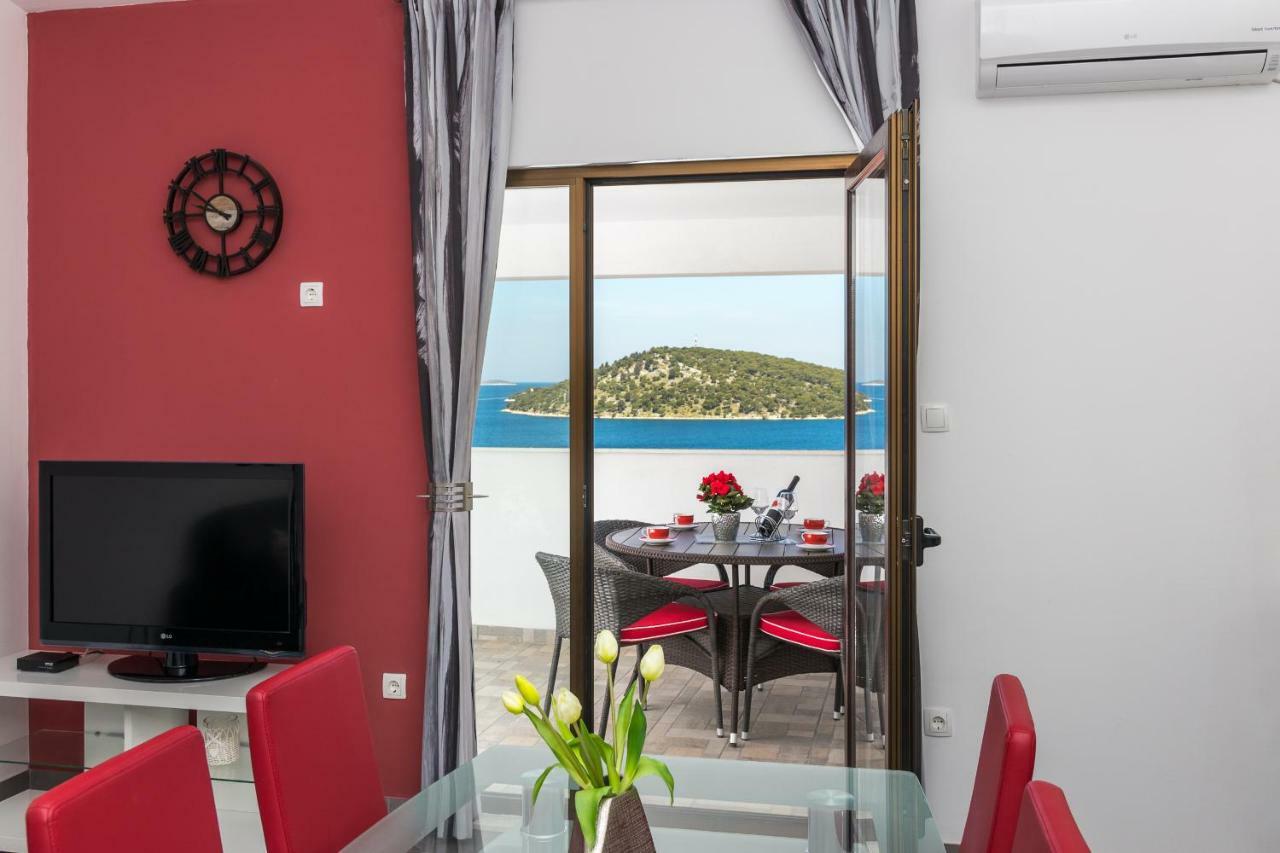Apartment Dora Ražanj Kültér fotó